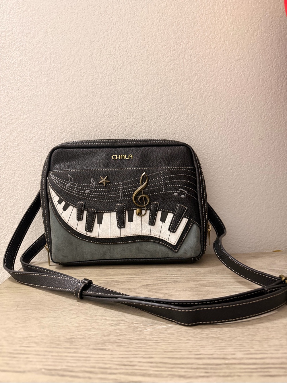 Chala Black & Gray Piano Key Crossbody Bag with Gold Treble Clef - Picture 2 of 5